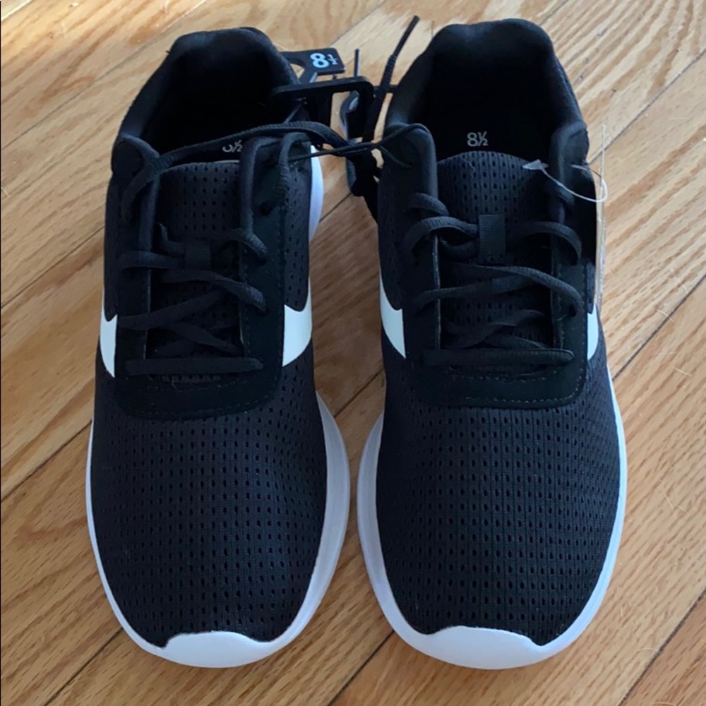 Black/White Sneakers